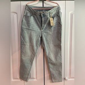 True Craft Size 20 Curvy High Rise Skinny jeans